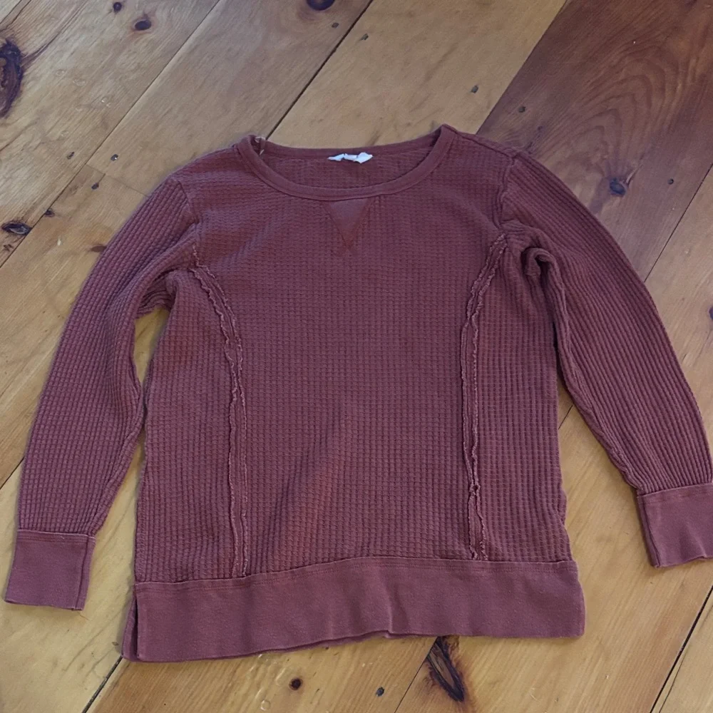 Women’s Rust Brown Waffle Knit Long Sleeve Top | Size M